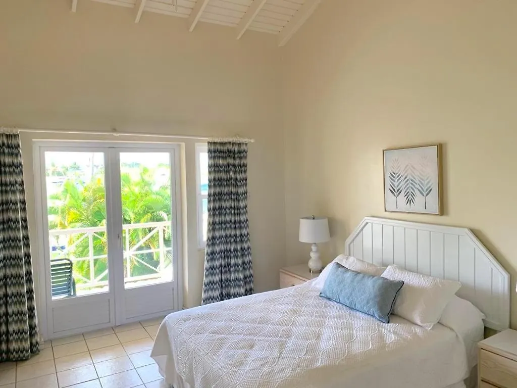 Nyaraló Bay View #7 Is A 2-Bed, 3,5-Bath Waterfront Townhouse In A Gated Community, Townhouse Villa Gros Islet